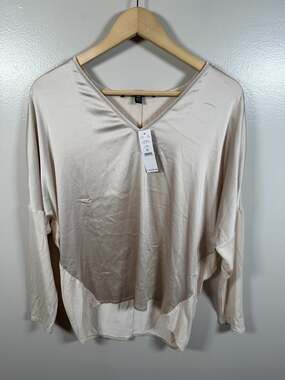 WHBM Satin Mix Top Blouse Size Medium Champagne V-neck Work Career Office
